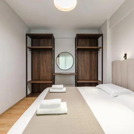 Stone By Pikhost Appartement