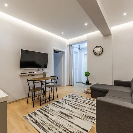 Stone By Pikhost Apartment *
